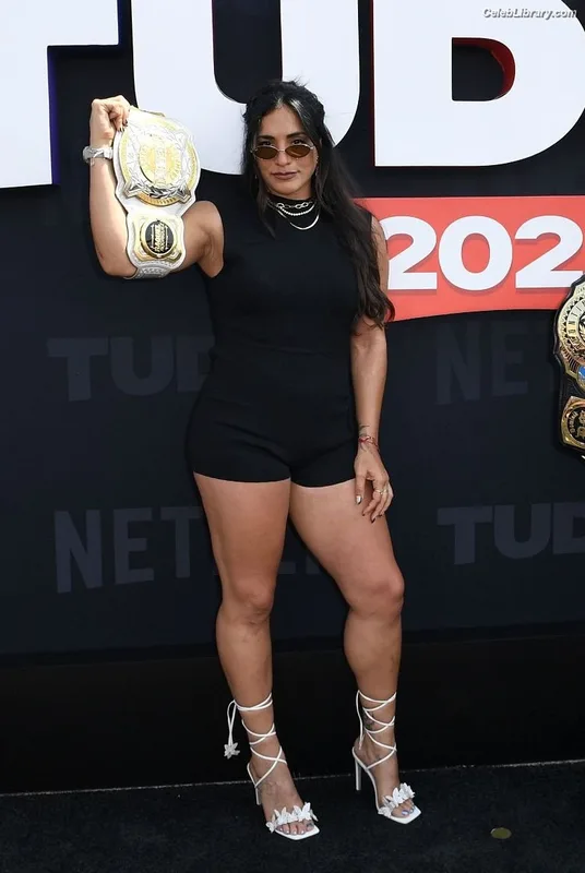 Raquel Rodriguez photo 15 of 776