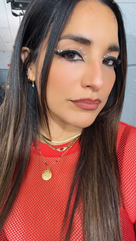 Raquel Rodriguez photo 8 of 776