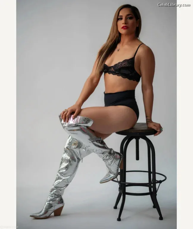 Raquel Rodriguez photo 23 of 776