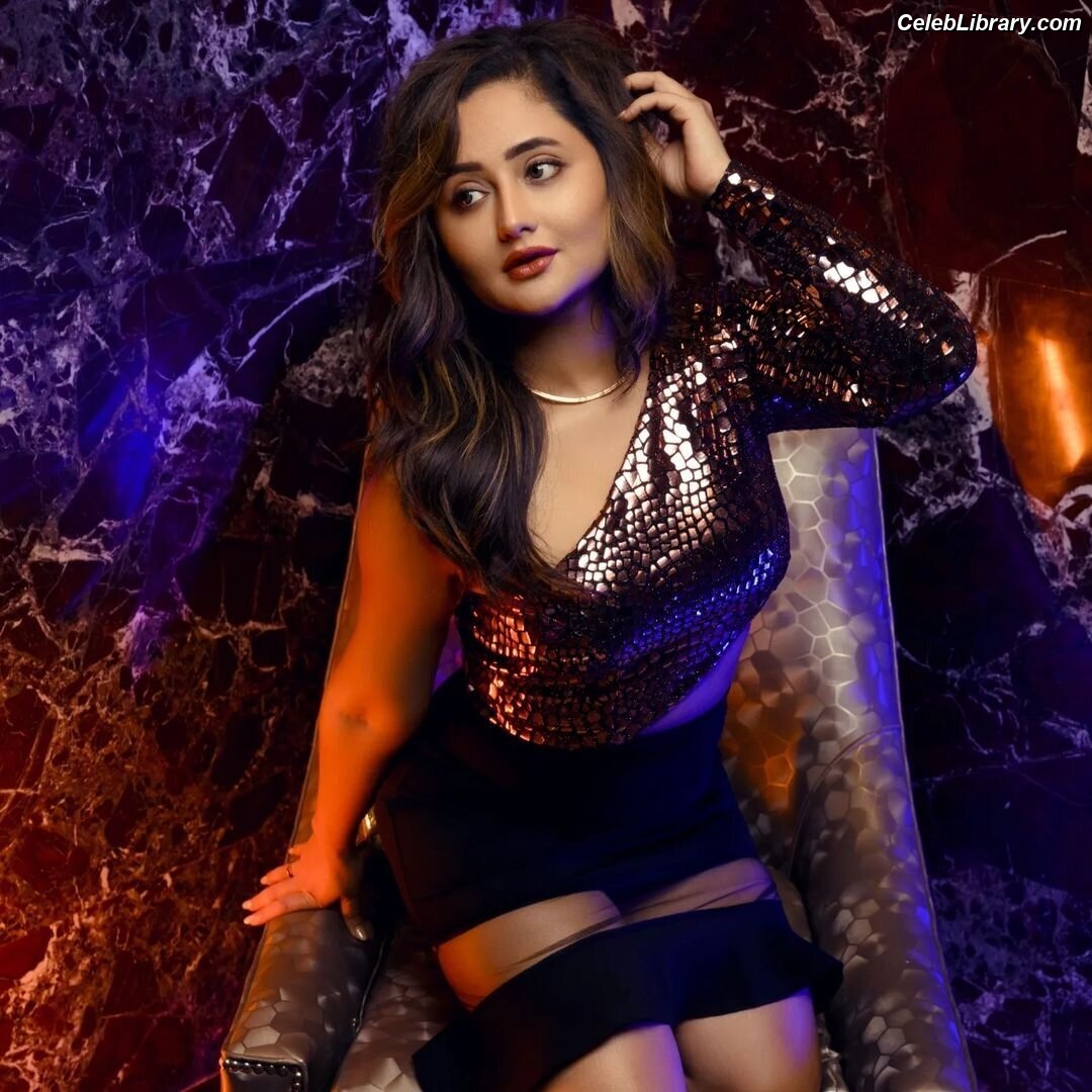 Rashami Desai photo 2 of 101