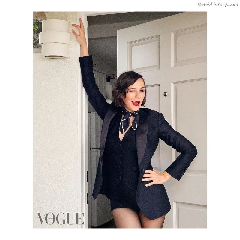 Rashida Jones photo 7 of 98