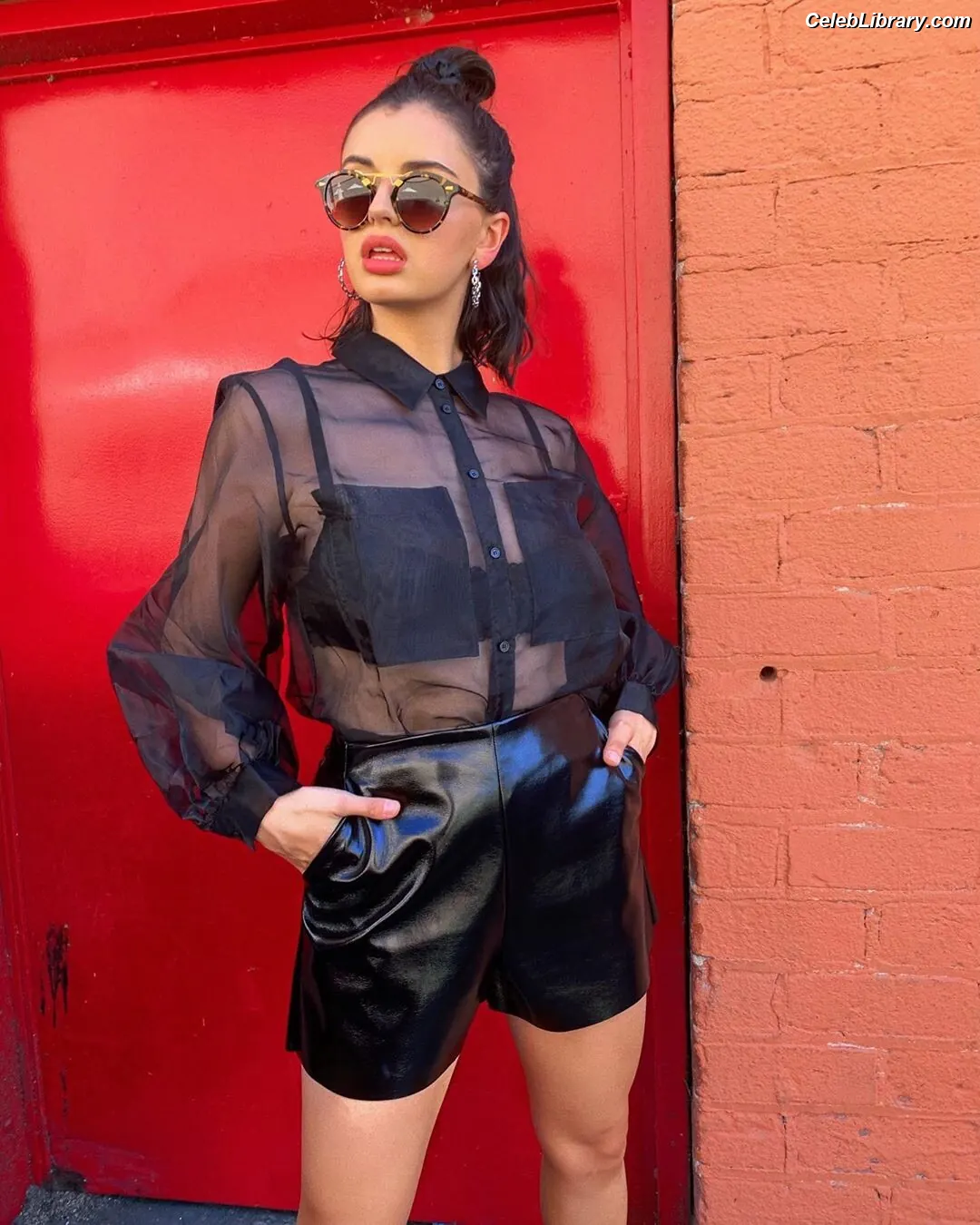 Rebecca Black photo 5 of 714