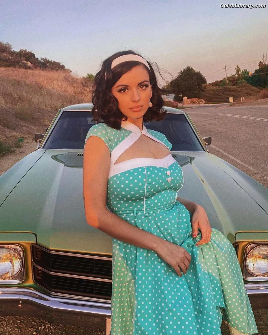 Rebecca Black photo 17 of 714