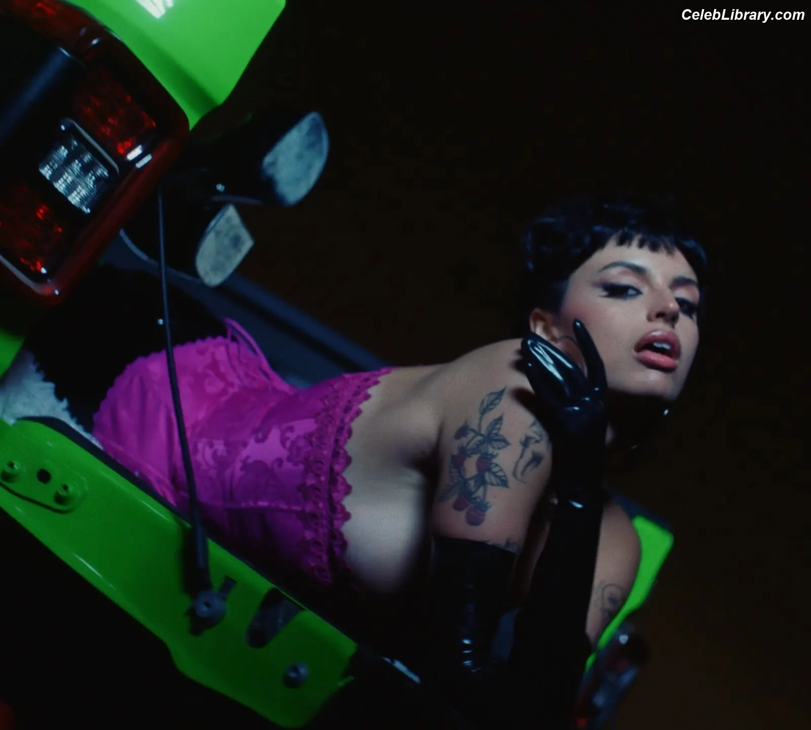 Rebecca Black photo 18 of 714