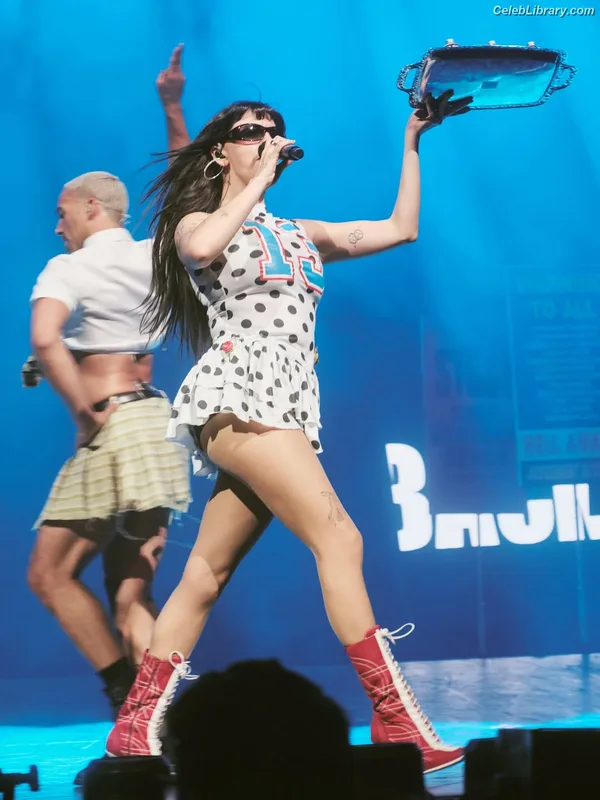 Rebecca Black photo 22 of 714
