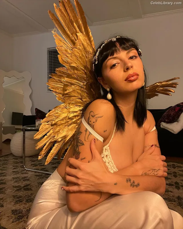 Rebecca Black photo 7 of 714