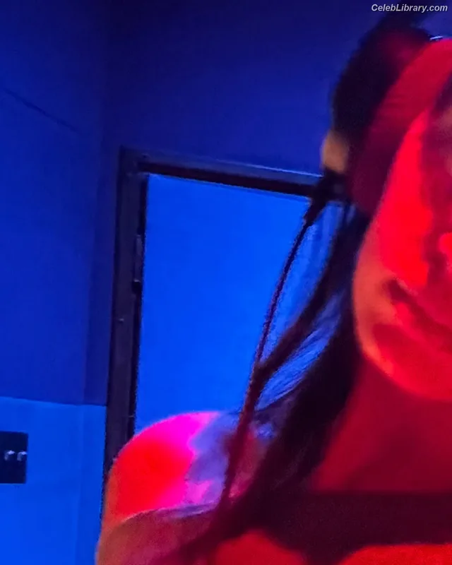 Rebecca Black photo 19 of 714