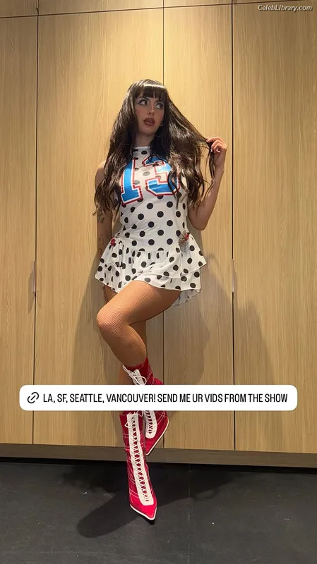 Rebecca Black photo 7 of 714