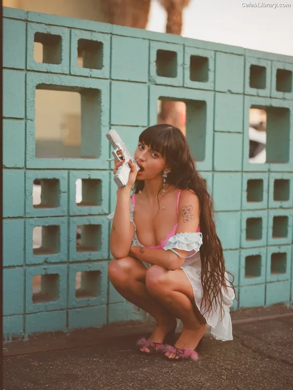 Rebecca Black photo 11 of 714