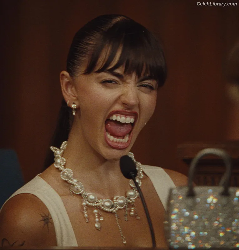 Rebecca Black photo 4 of 714