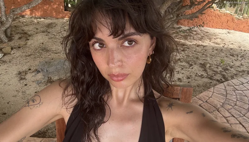 Rebecca Black photo 23 of 714