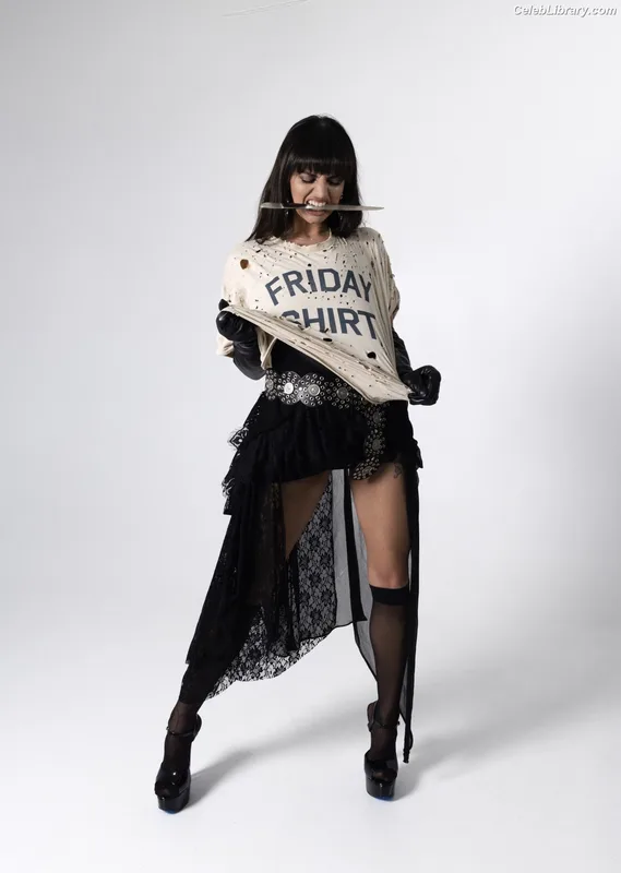 Rebecca Black photo 5 of 714
