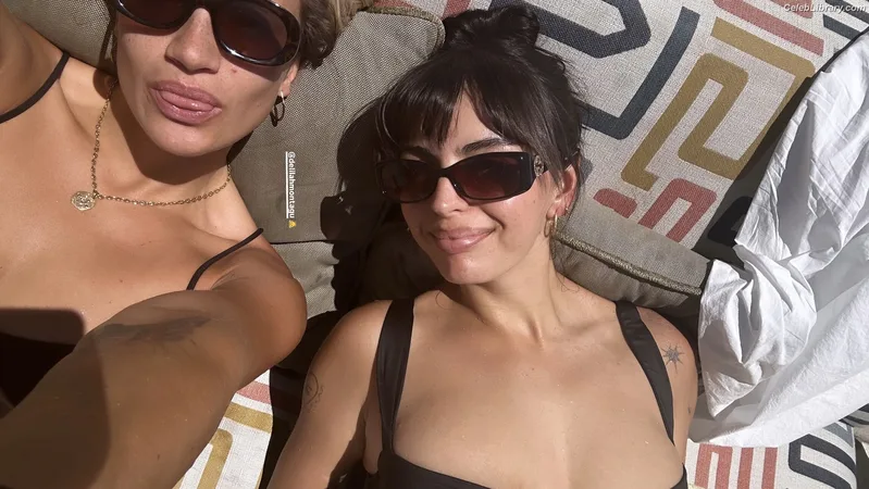 Rebecca Black photo 2 of 714