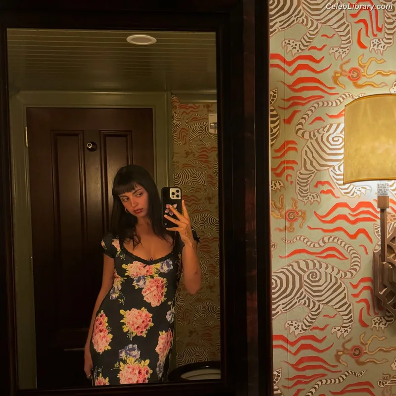 Rebecca Black photo 10 of 714