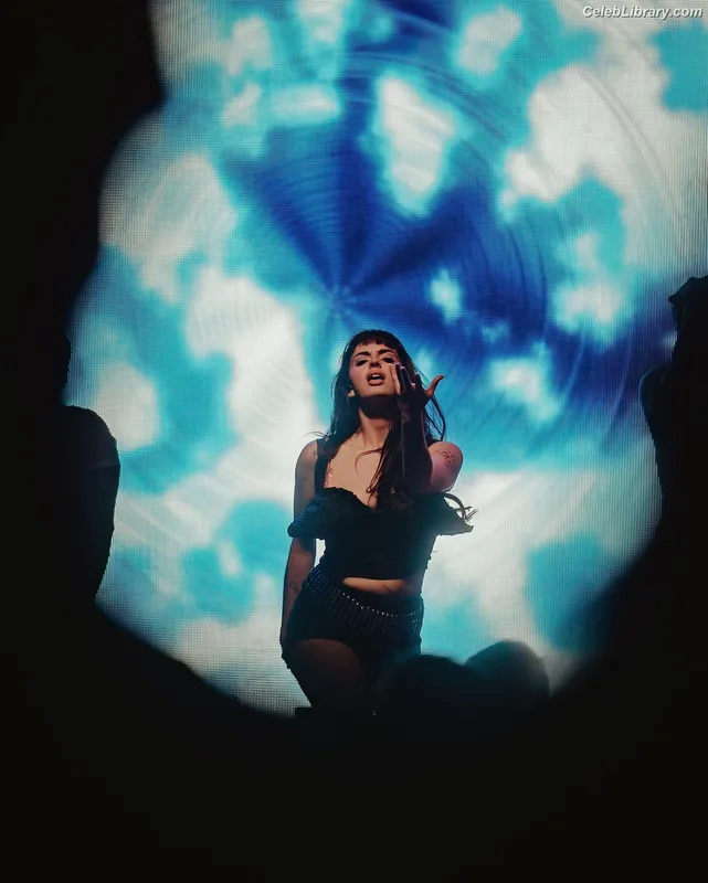 Rebecca Black photo 13 of 714