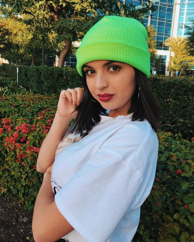 Rebecca Black photo 19 of 714