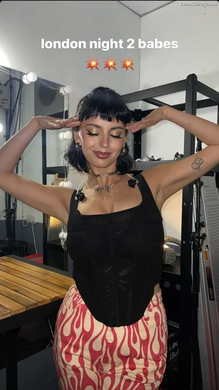 Rebecca Black photo 1 of 714