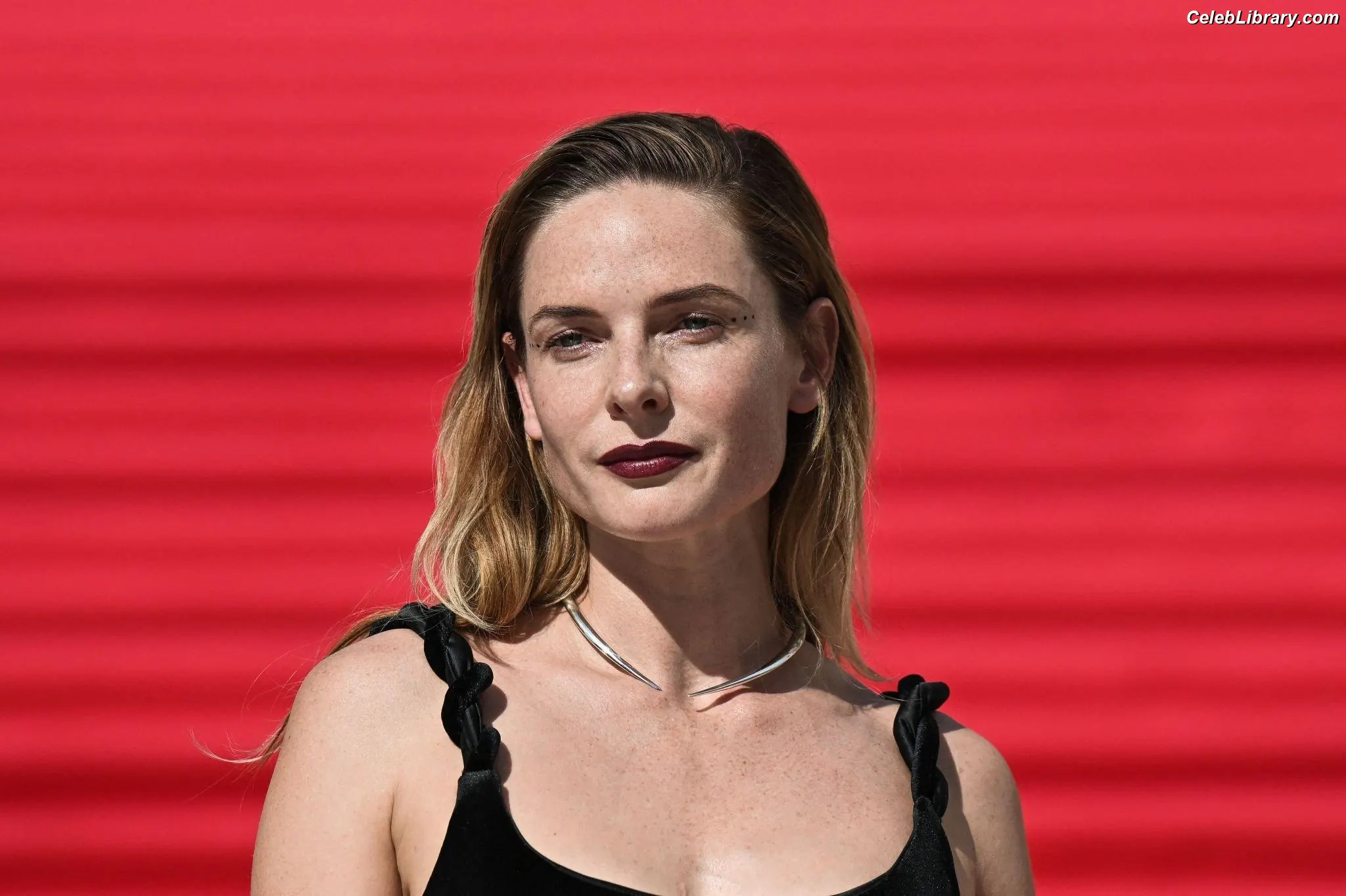 Rebecca Ferguson photo 8 of 430