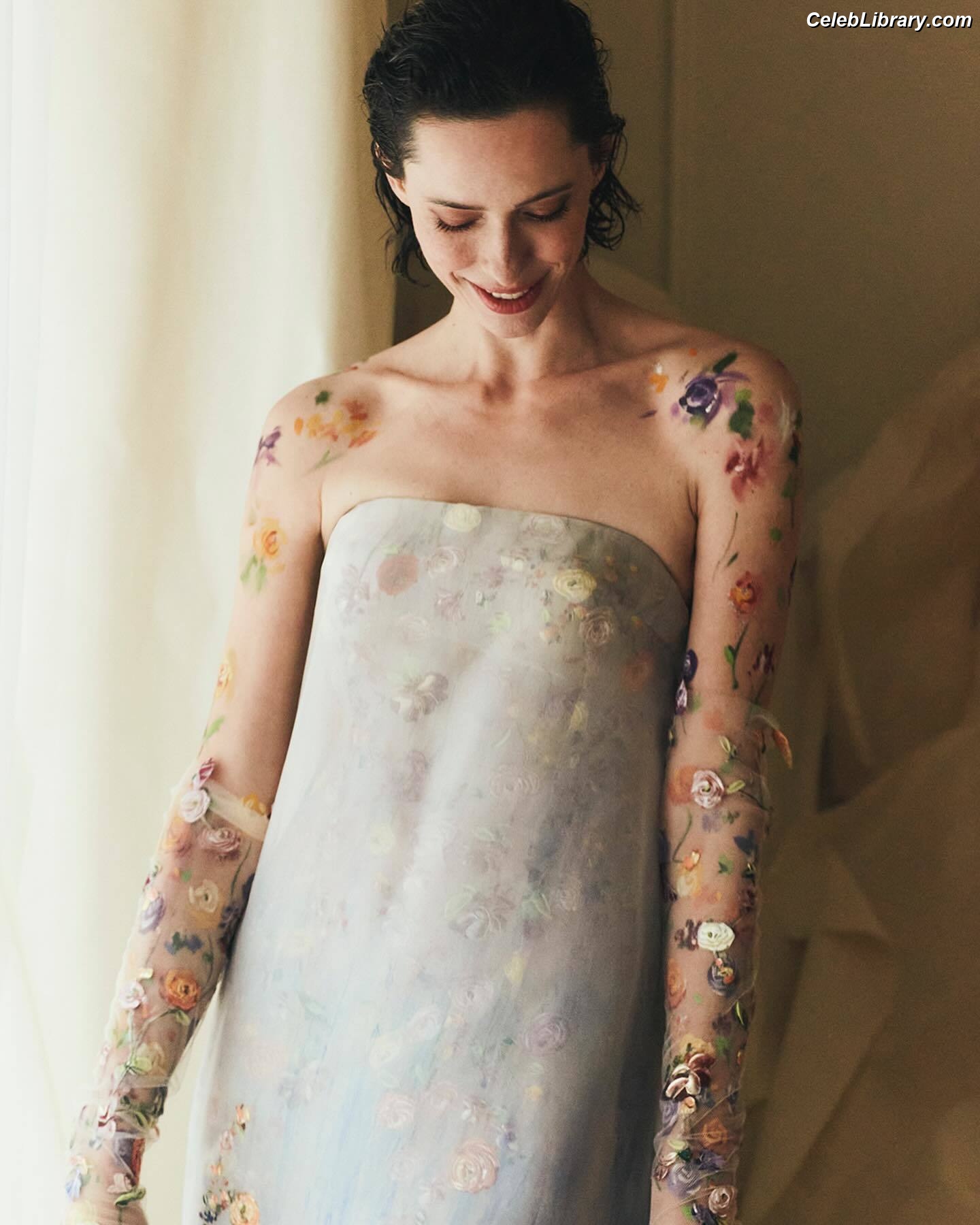 Rebecca Hall photo 9 of 242