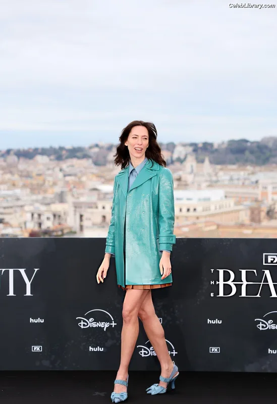 Rebecca Hall photo 6 of 242