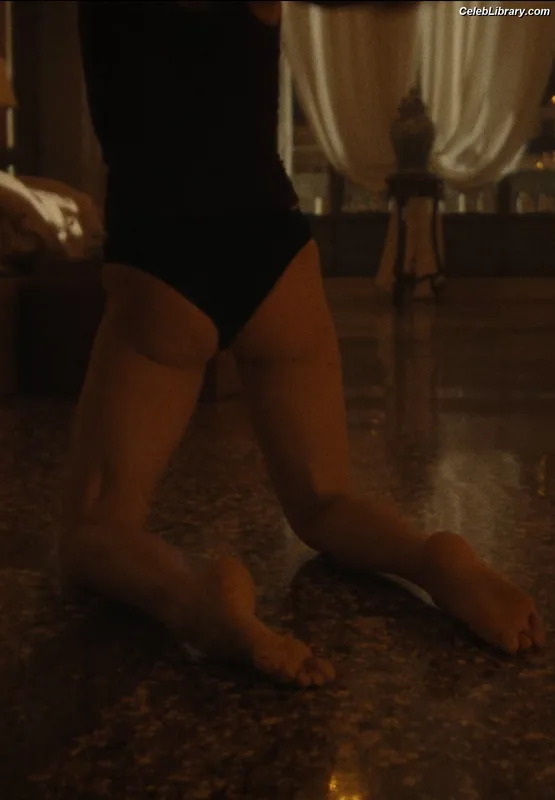 Rebecca Hall photo 3 of 242