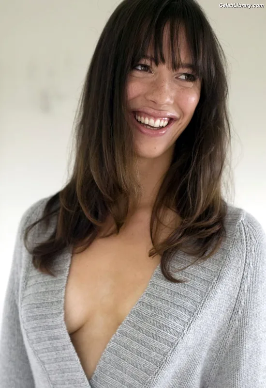 Rebecca Hall photo 15 of 242