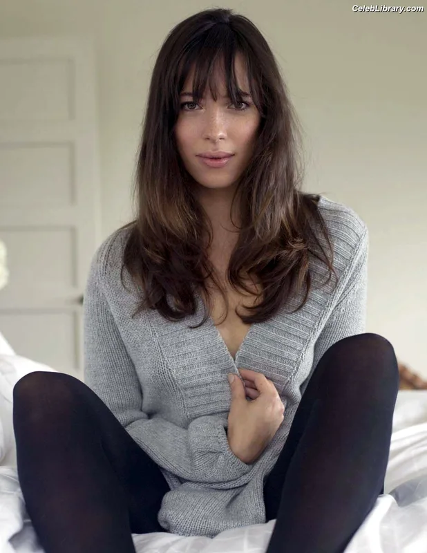 Rebecca Hall photo 17 of 242