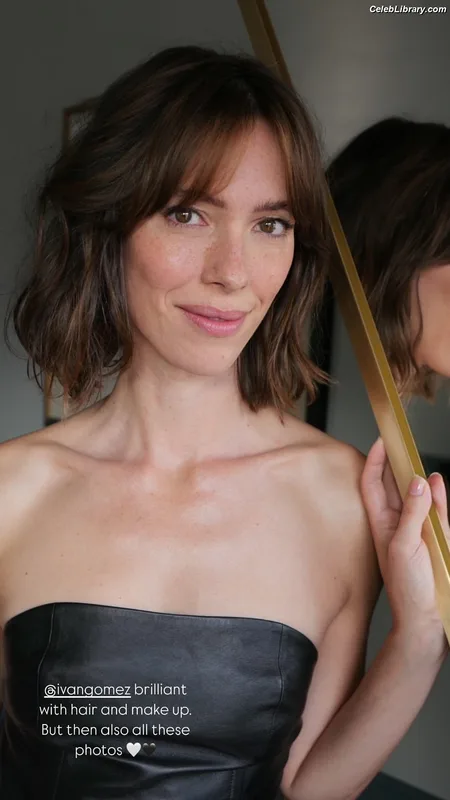 Rebecca Hall photo 9 of 242