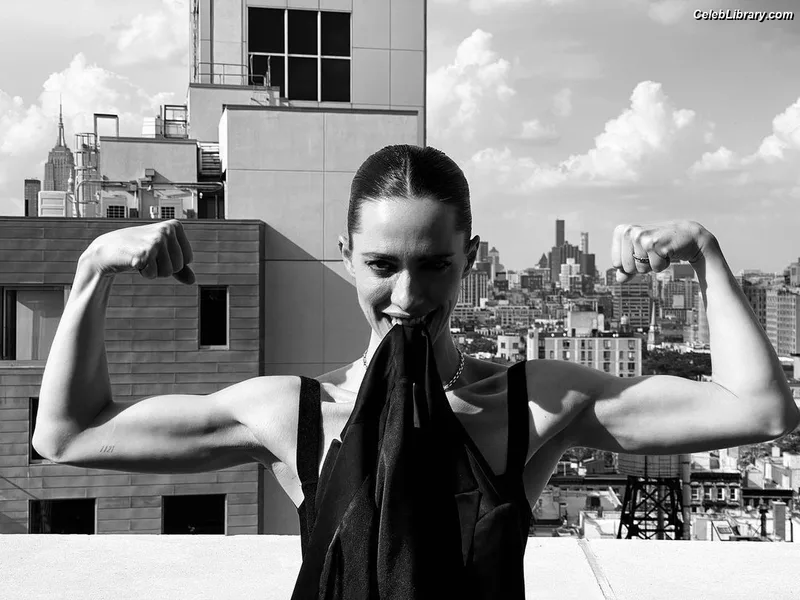 Rebecca Hall photo 22 of 242