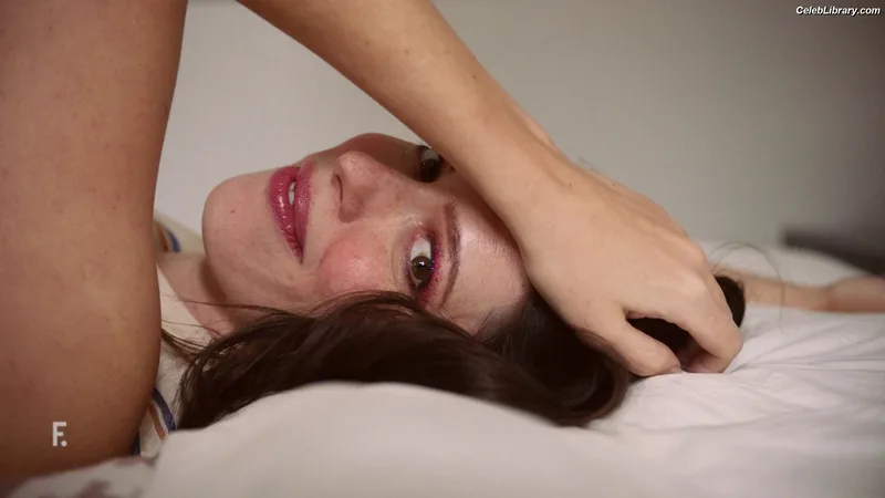 Rebecca Hall photo 5 of 242