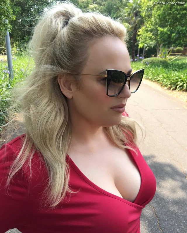 Rebel Wilson photo 14 of 123
