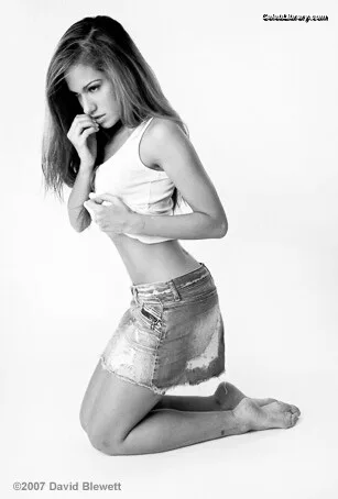 Reby Sky photo 6 of 63