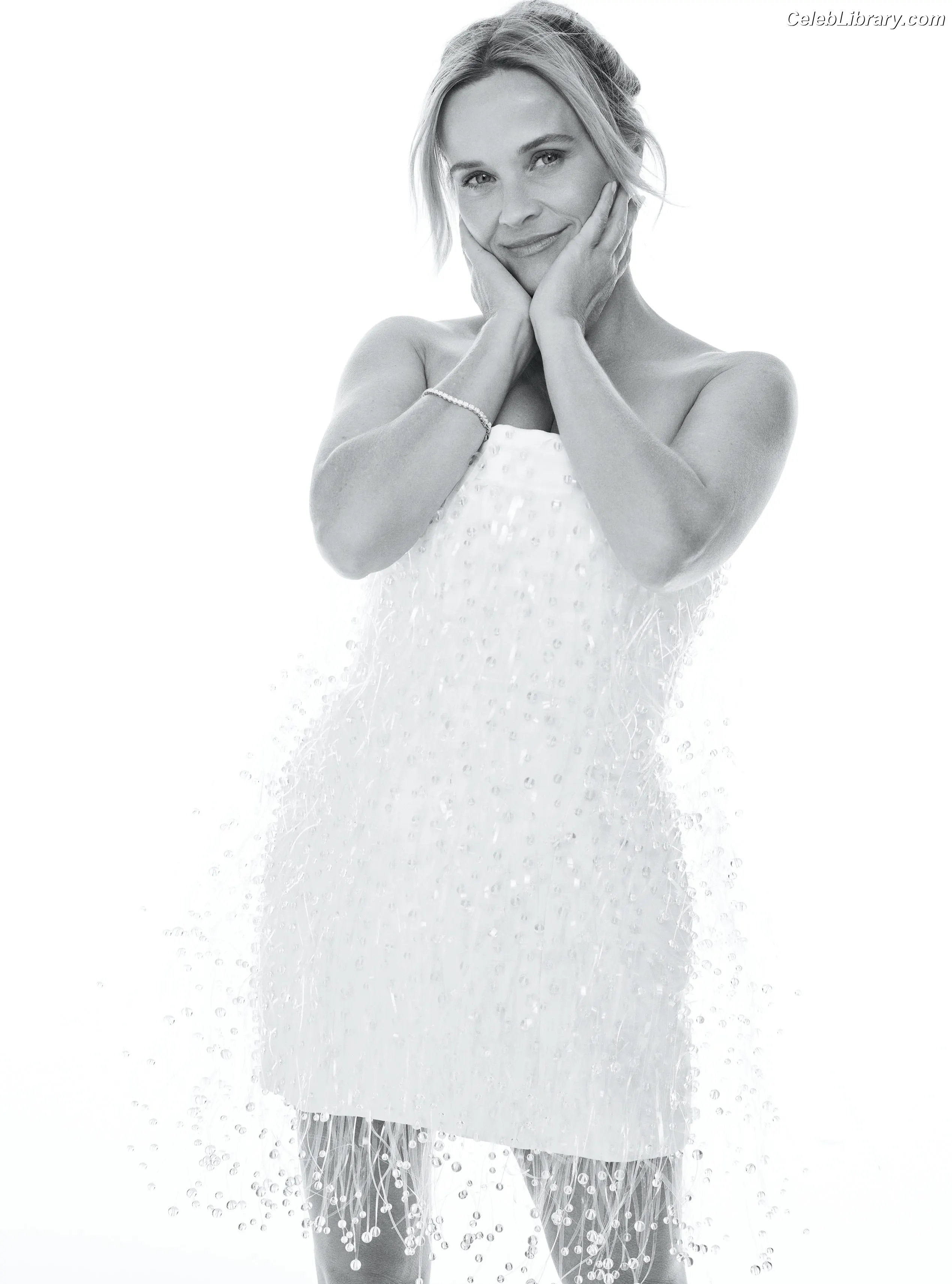 Reese Witherspoon photo 9 of 157