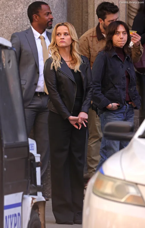 Reese Witherspoon photo 14 of 158