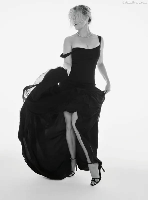 Reese Witherspoon photo 5 of 158