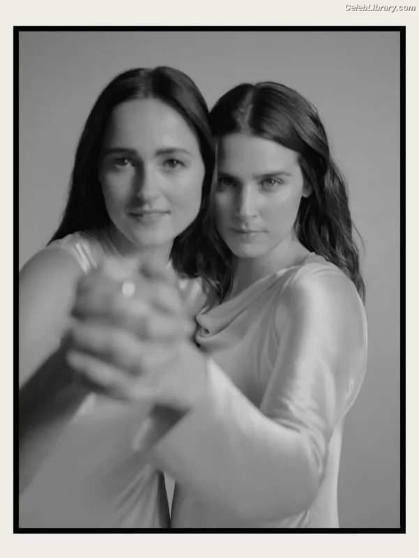 Renate Reinsve photo 13 of 375