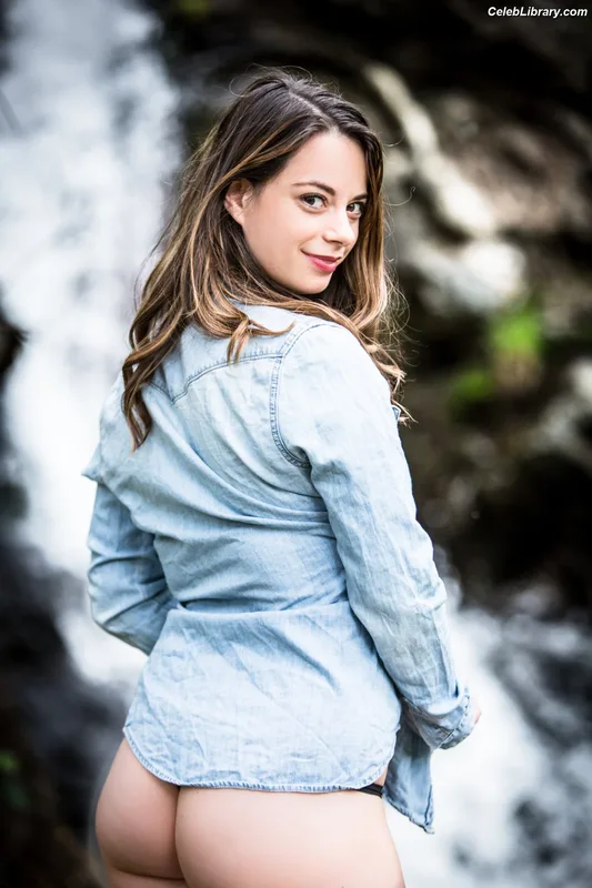 Renee Frohnert photo 2 of 11