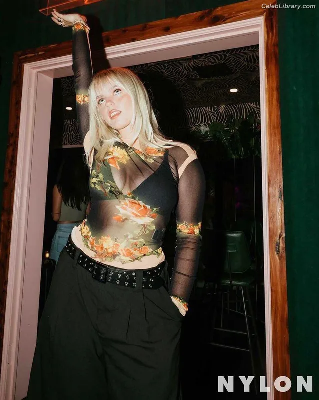 Reneé Rapp photo 1 of 409