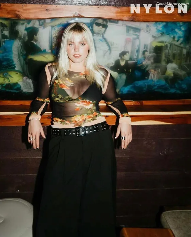 Reneé Rapp photo 5 of 409