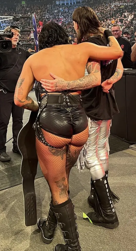 Rhea Ripley photo 14 of 913