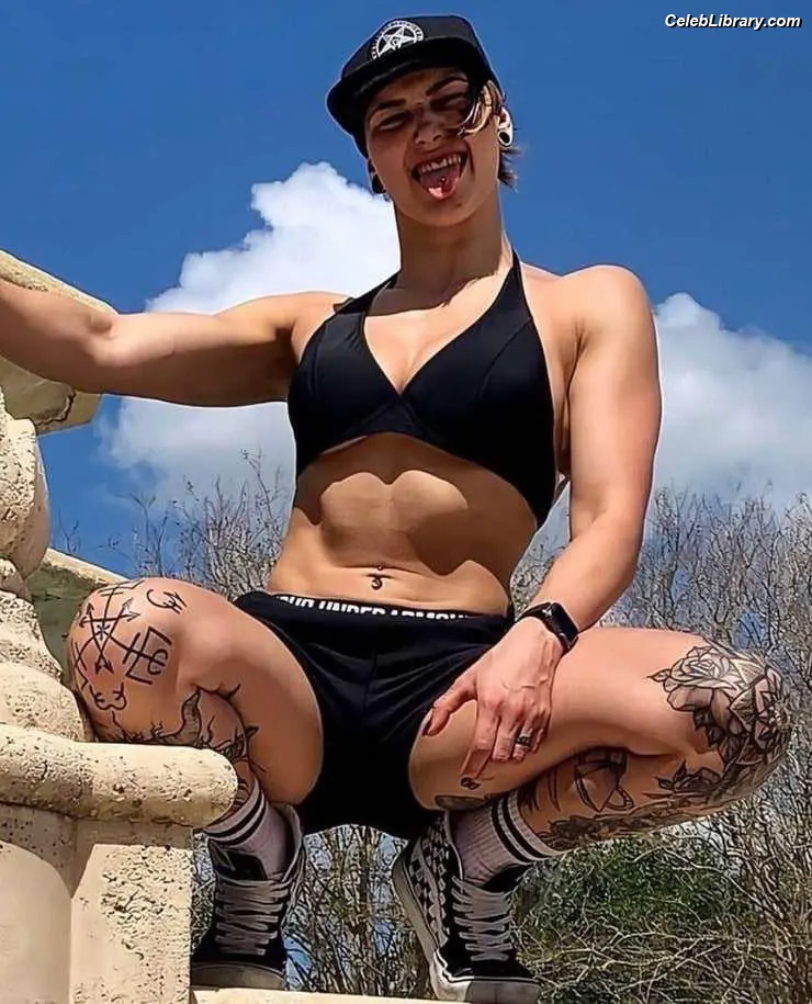 Rhea Ripley photo 17 of 913