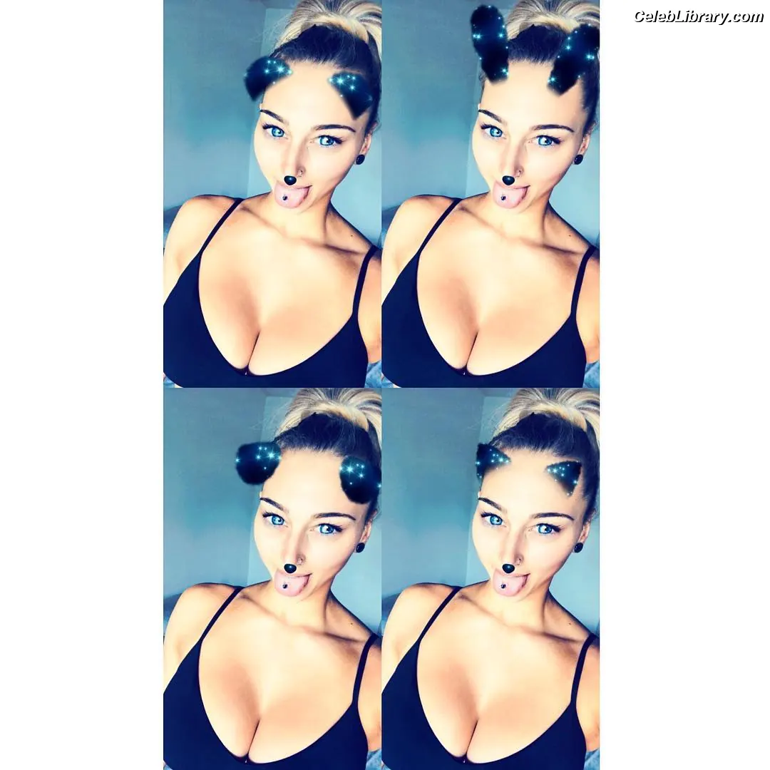 Rhea Ripley photo 18 of 913