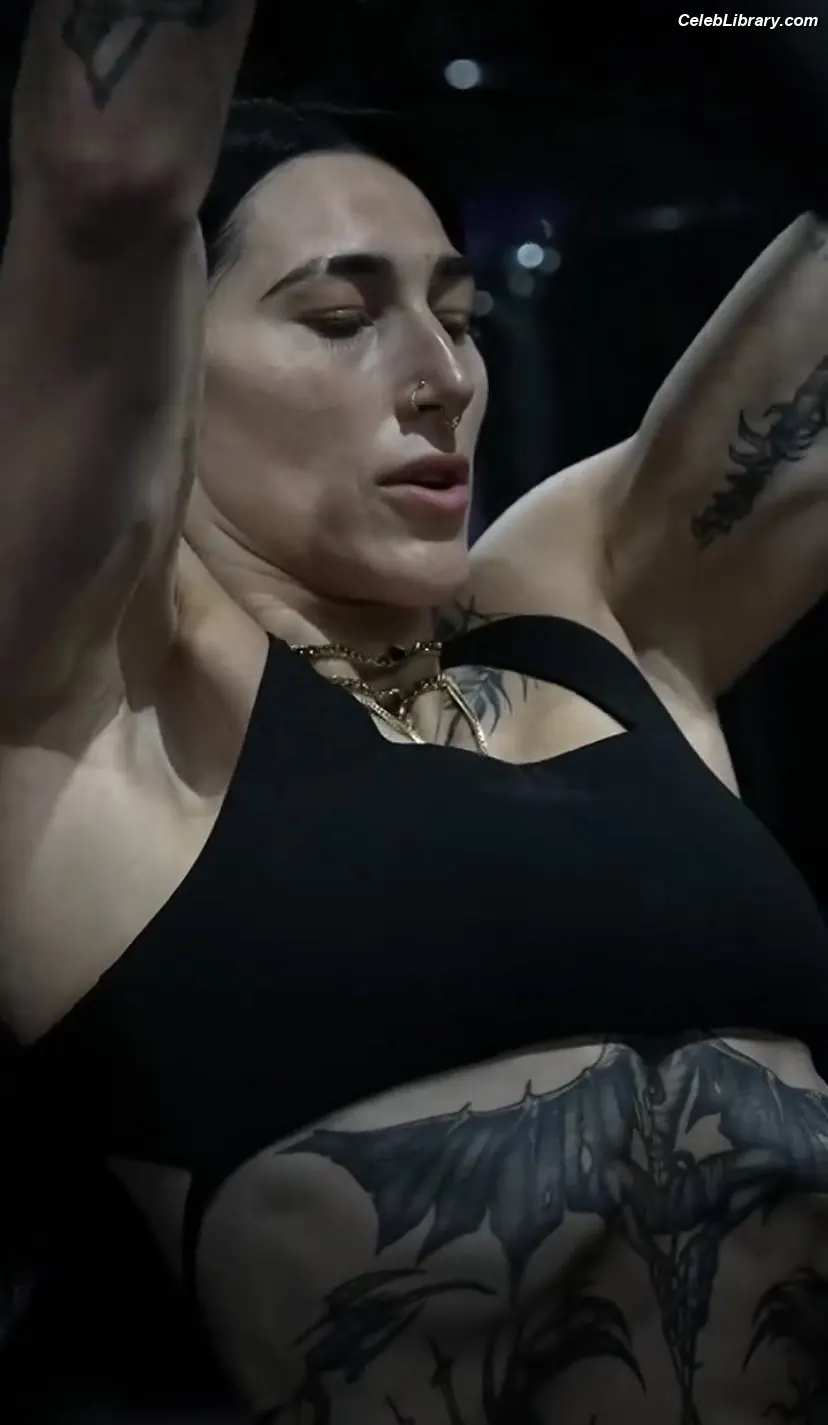 Rhea Ripley photo 17 of 913
