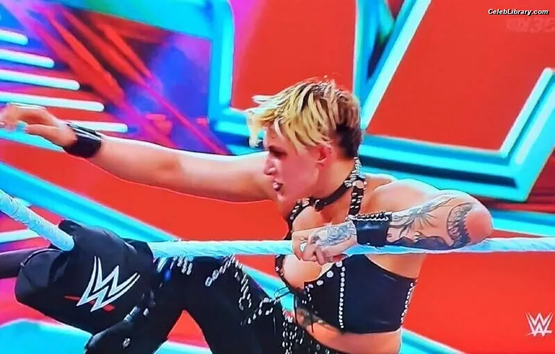 Rhea Ripley photo 6 of 913