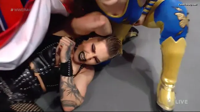 Rhea Ripley photo 7 of 913