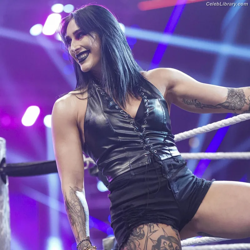 Rhea Ripley photo 22 of 908