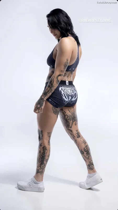 Rhea Ripley photo 13 of 908