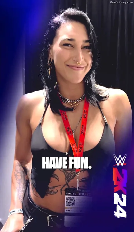Rhea Ripley photo 12 of 908