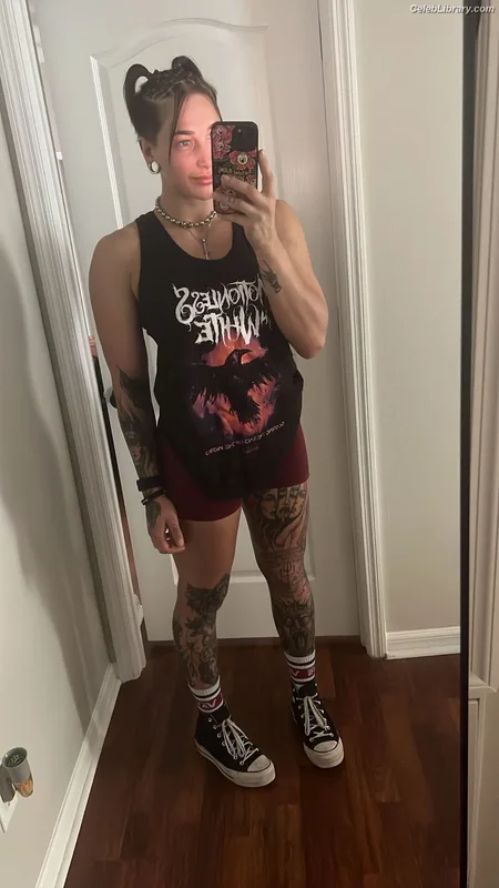 Rhea Ripley photo 12 of 908