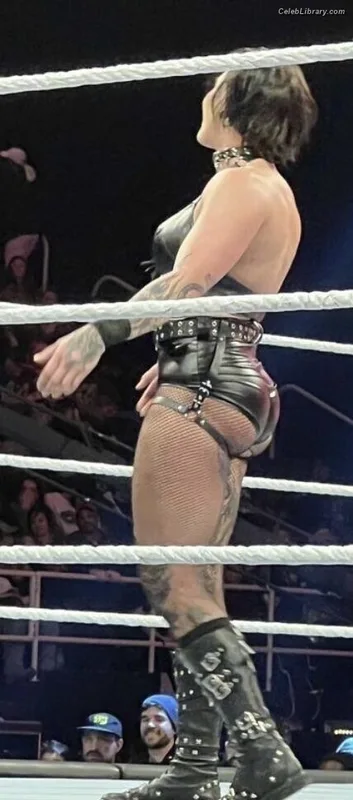 Rhea Ripley photo 10 of 908